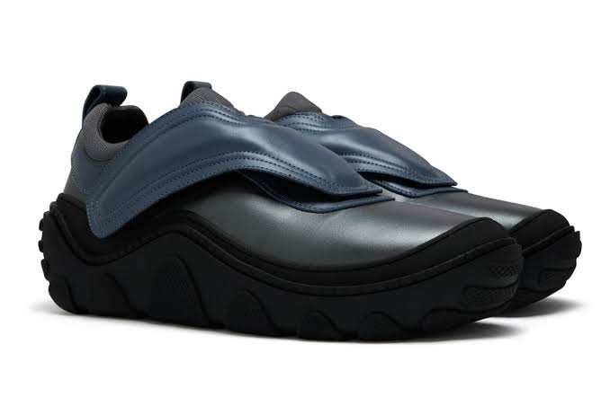 Tonkin Strap Shoe