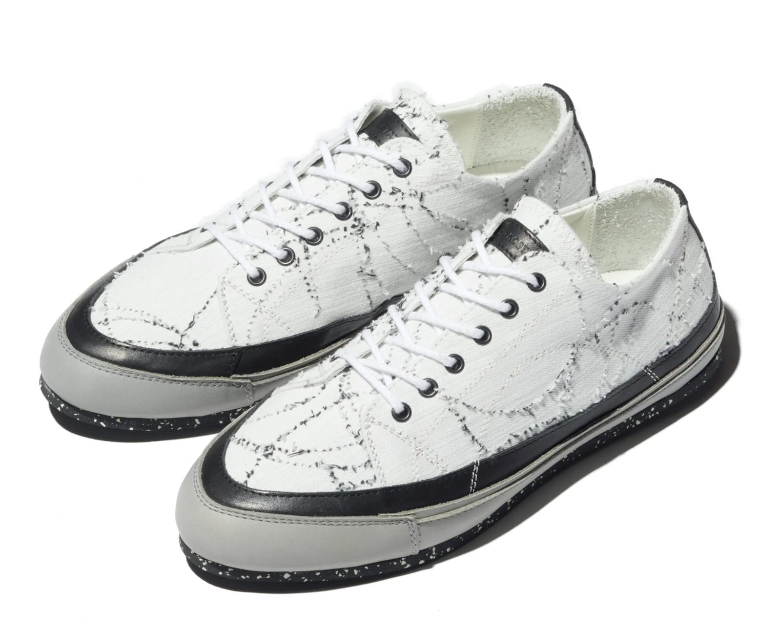 Komlo Trainers