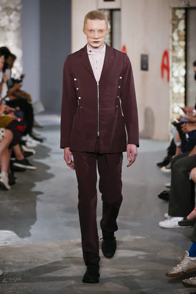 Kiko Kostadinov SS18 Funny How Secrets Travel Look 1